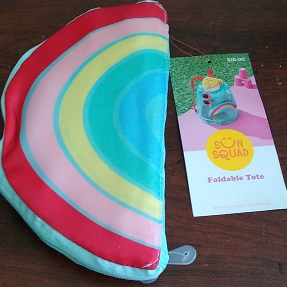 sun squad Handbags - NWT Rainbow Foldable Tote